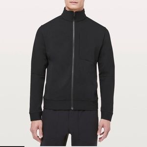 Men’s lululemon sojourn jacket size large